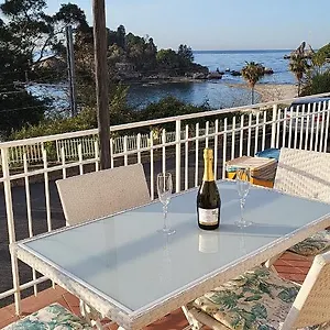 https://taormina-bellavista-apartment.sicilyhotelsitaly.net